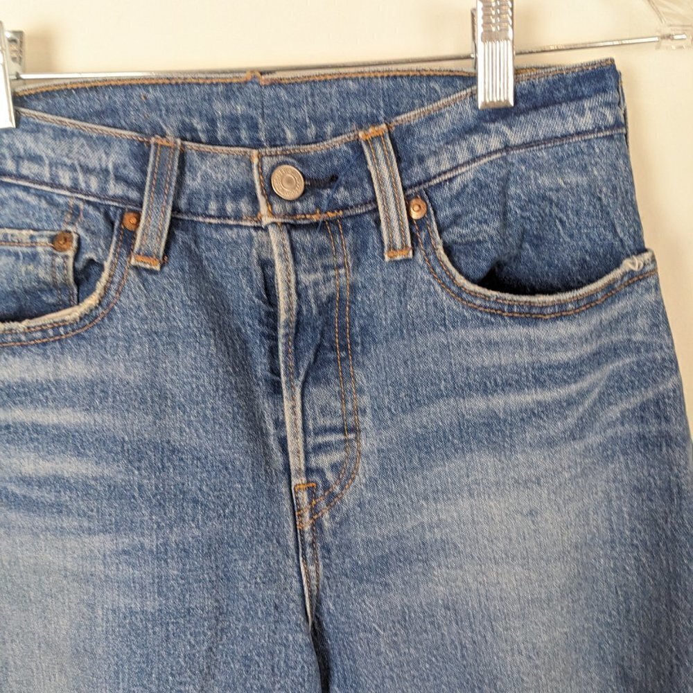 Levi's High Rise Straight Ripped Jeans - Picture 7 of 10